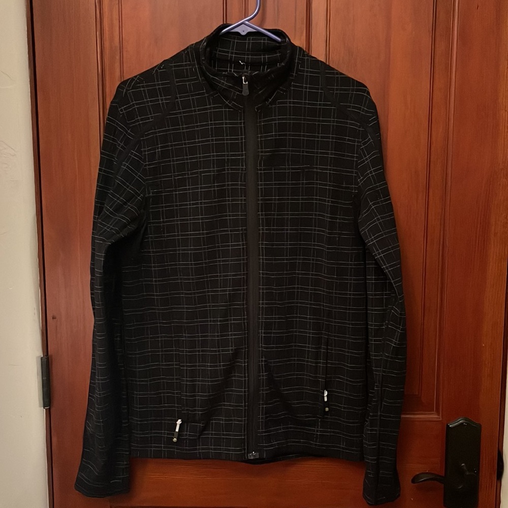 Lululemon Black & White Checkered L/S Jacket. Mint Condition